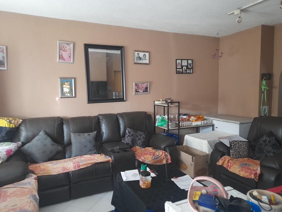 3 Bedroom Property for Sale in Mondeor Gauteng
