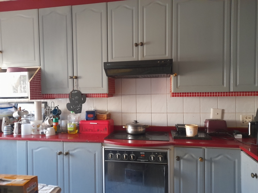 3 Bedroom Property for Sale in Mondeor Gauteng