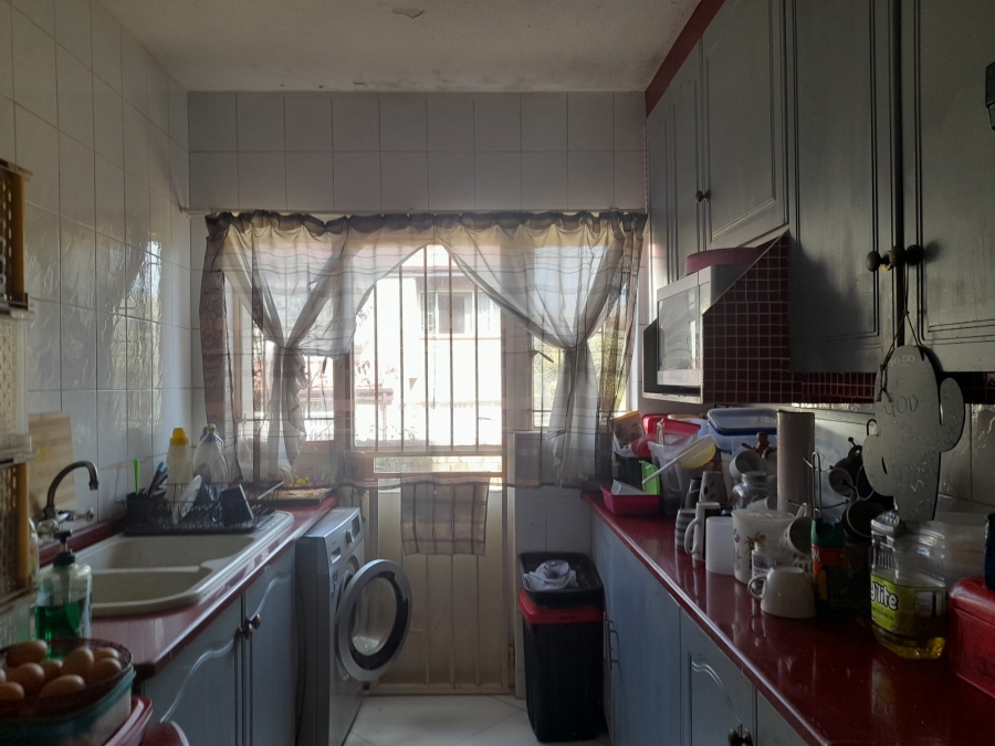 3 Bedroom Property for Sale in Mondeor Gauteng