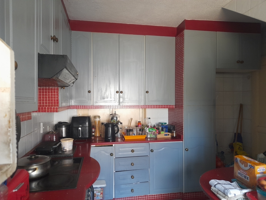 3 Bedroom Property for Sale in Mondeor Gauteng