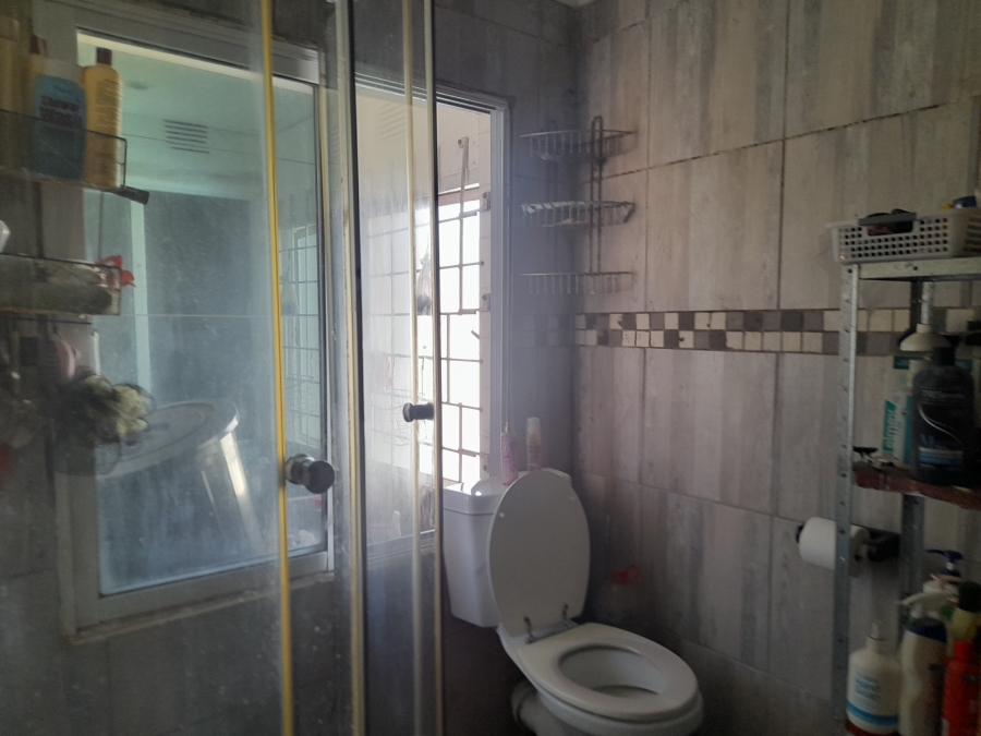 3 Bedroom Property for Sale in Mondeor Gauteng