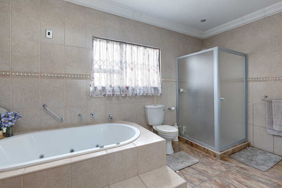 3 Bedroom Property for Sale in Kaalplaats West Gauteng