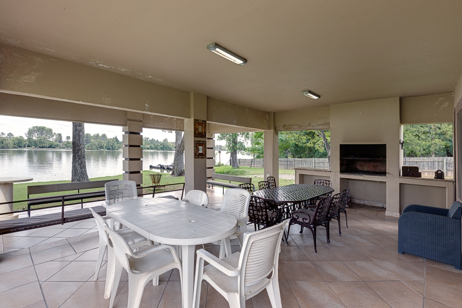 3 Bedroom Property for Sale in Kaalplaats West Gauteng