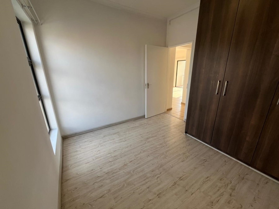 2 Bedroom Property for Sale in Barbeque Downs Gauteng