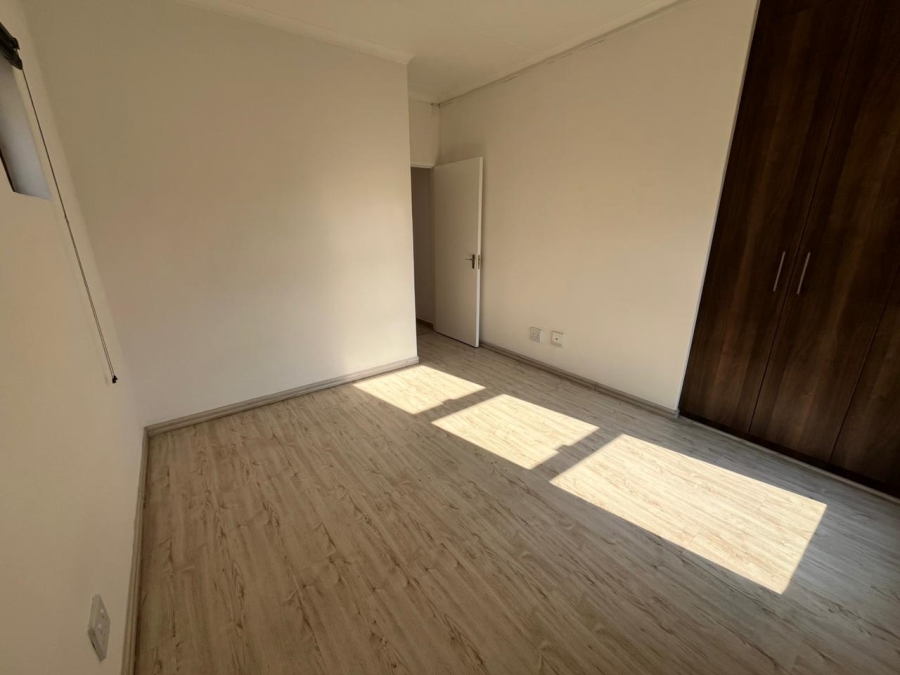 2 Bedroom Property for Sale in Barbeque Downs Gauteng