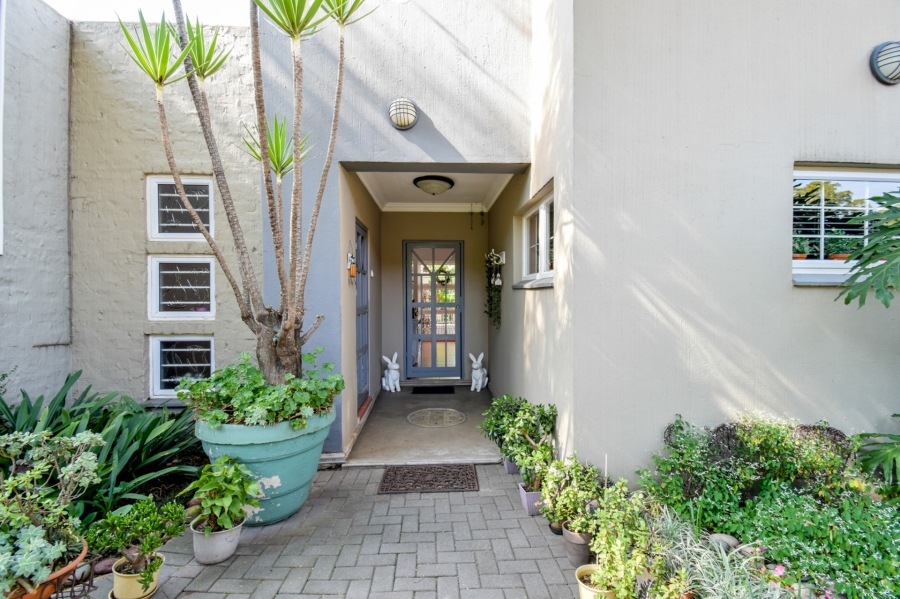 4 Bedroom Property for Sale in Moreleta Park Gauteng