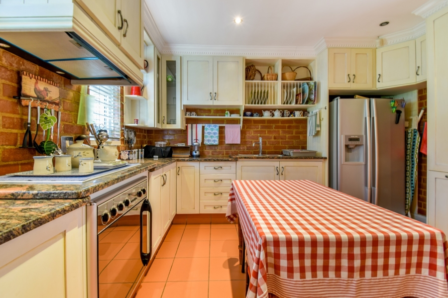 4 Bedroom Property for Sale in Moreleta Park Gauteng