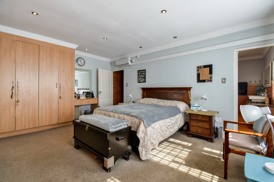4 Bedroom Property for Sale in Moreleta Park Gauteng