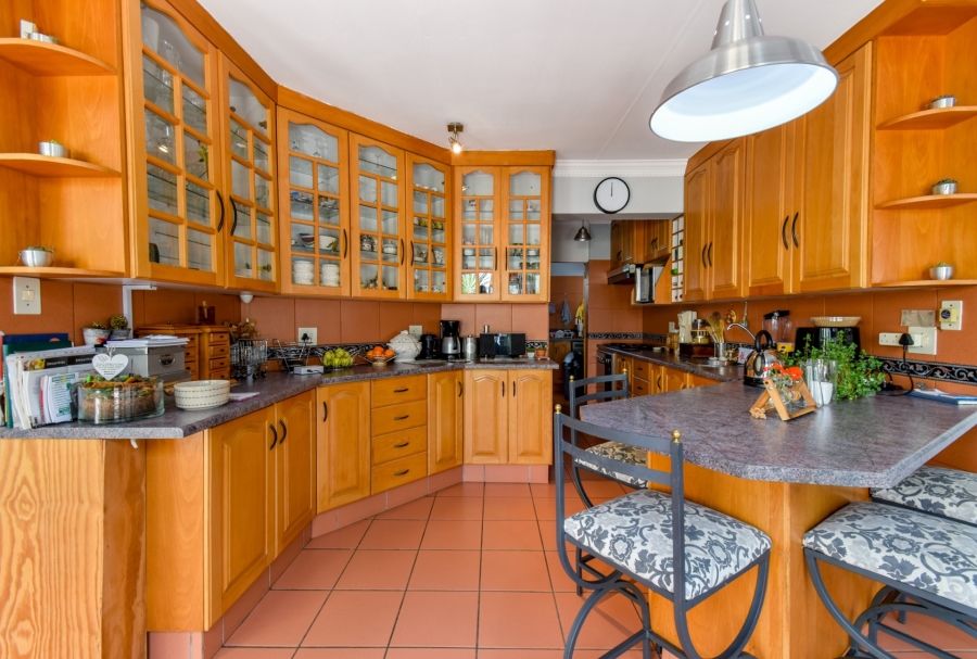 4 Bedroom Property for Sale in Moreleta Park Gauteng