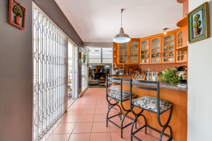 4 Bedroom Property for Sale in Moreleta Park Gauteng