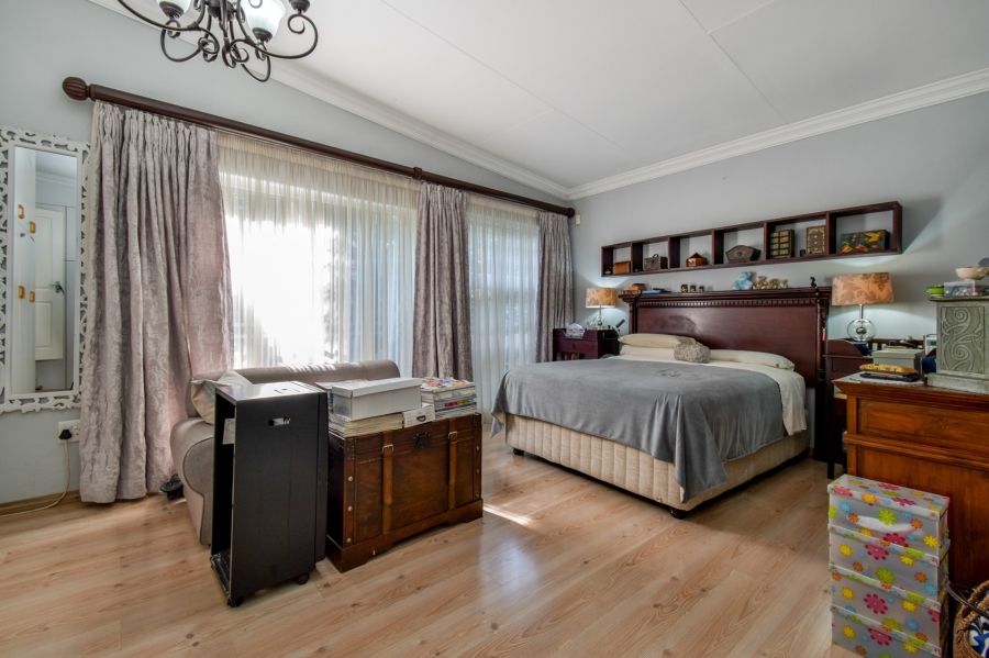 4 Bedroom Property for Sale in Moreleta Park Gauteng