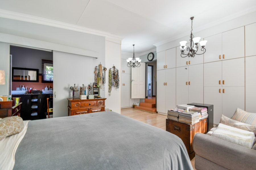 4 Bedroom Property for Sale in Moreleta Park Gauteng