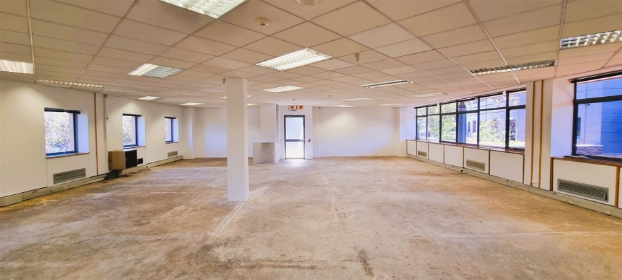 To Let Commercial Property for Rent in Woodmead Gauteng
