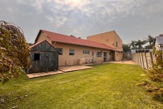 4 Bedroom Property for Sale in Brackendowns Gauteng