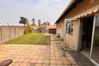 4 Bedroom Property for Sale in Brackendowns Gauteng