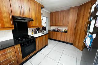 3 Bedroom Property for Sale in New Market Park Gauteng