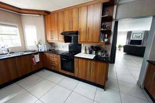 3 Bedroom Property for Sale in New Market Park Gauteng