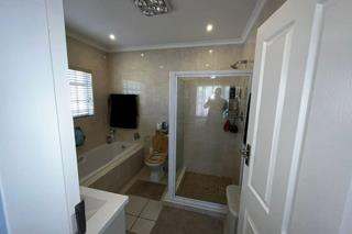 3 Bedroom Property for Sale in New Market Park Gauteng