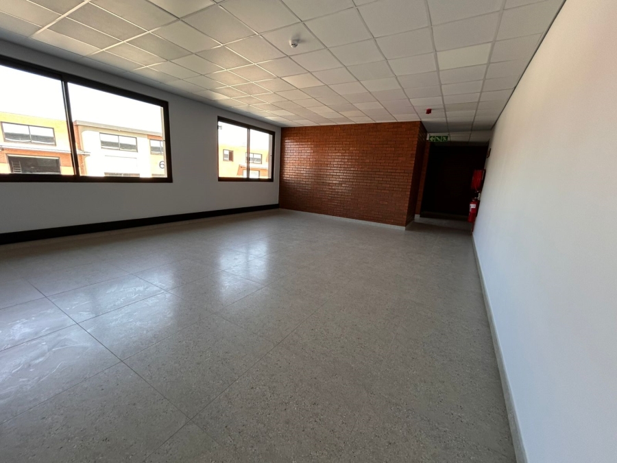 To Let Commercial Property for Rent in Samrand Business Park Gauteng