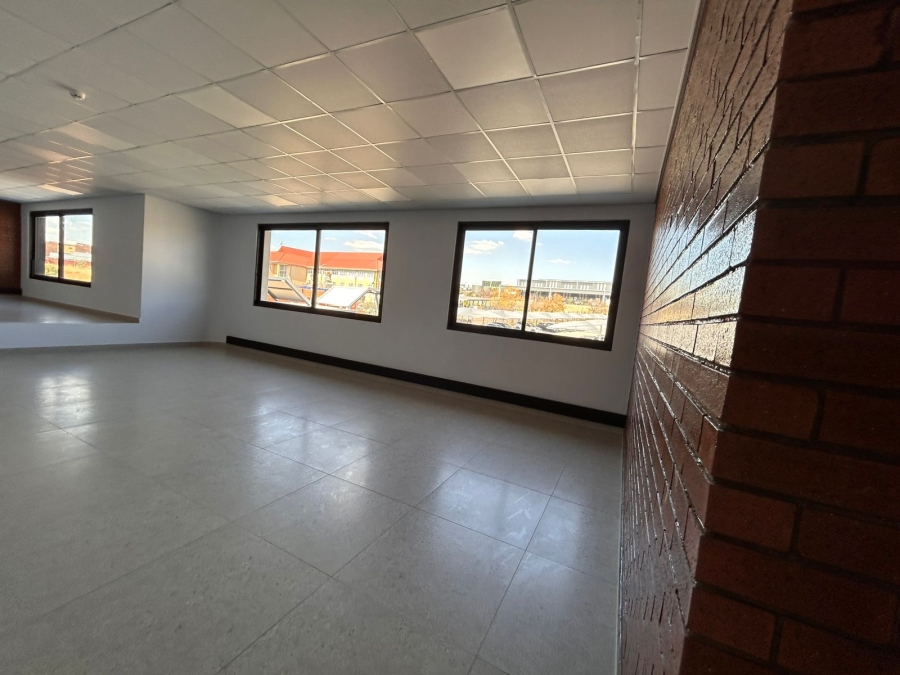 To Let Commercial Property for Rent in Samrand Business Park Gauteng