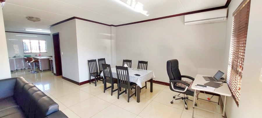 3 Bedroom Property for Sale in Carlswald Gauteng