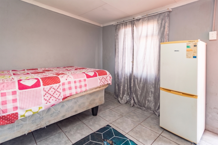 10 Bedroom Property for Sale in Forest Hill Gauteng