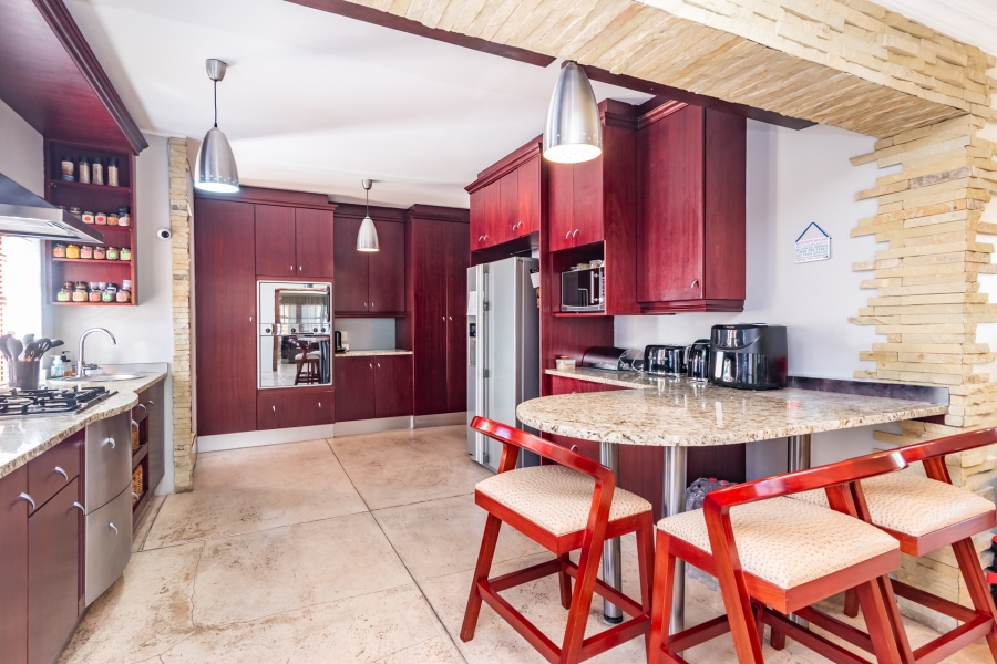 3 Bedroom Property for Sale in Norwood Gauteng