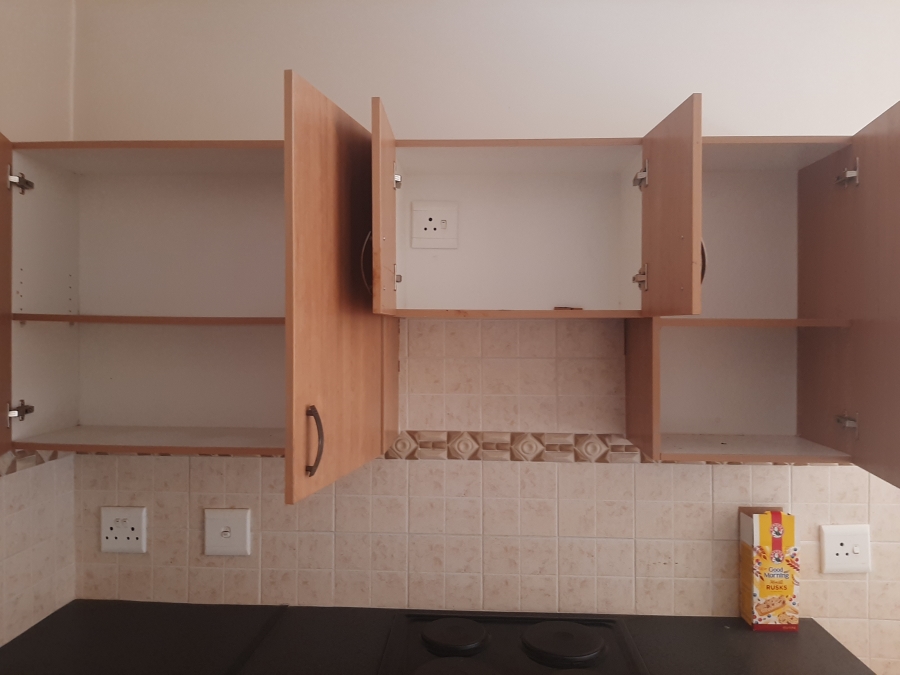 To Let 1 Bedroom Property for Rent in Willow Park Manor Gauteng