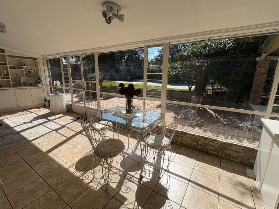 6 Bedroom Property for Sale in Florida Gauteng