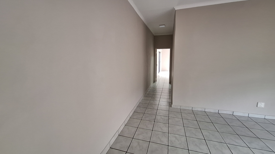 4 Bedroom Property for Sale in Les Marais Gauteng