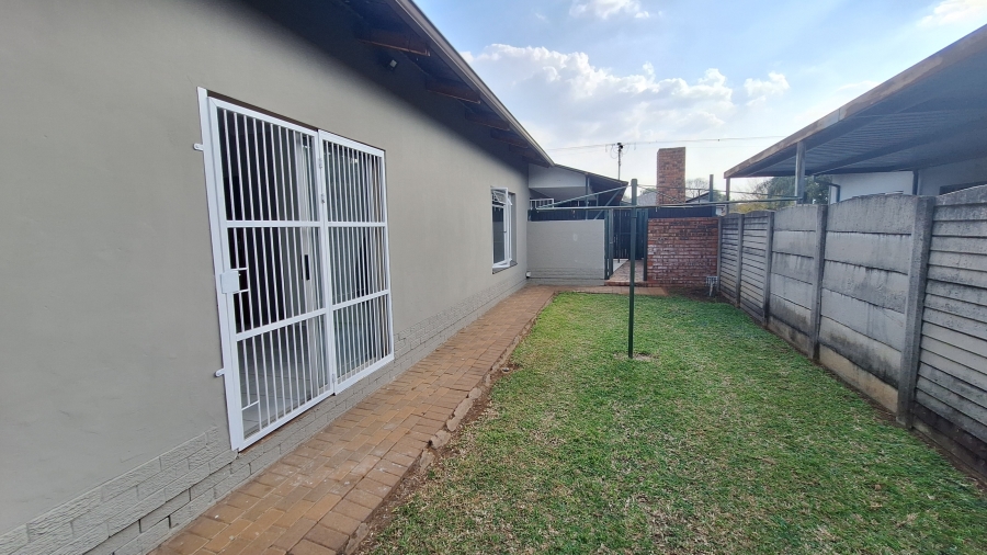 4 Bedroom Property for Sale in Les Marais Gauteng