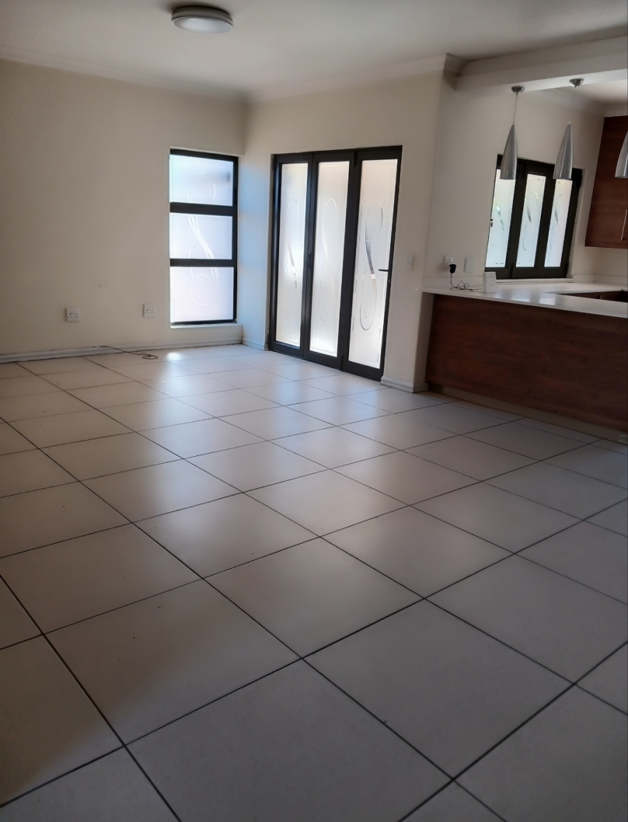 3 Bedroom Property for Sale in Strubensvallei Gauteng