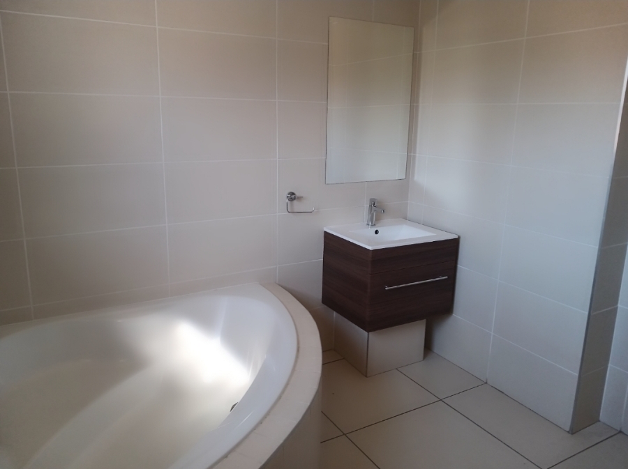 3 Bedroom Property for Sale in Strubensvallei Gauteng
