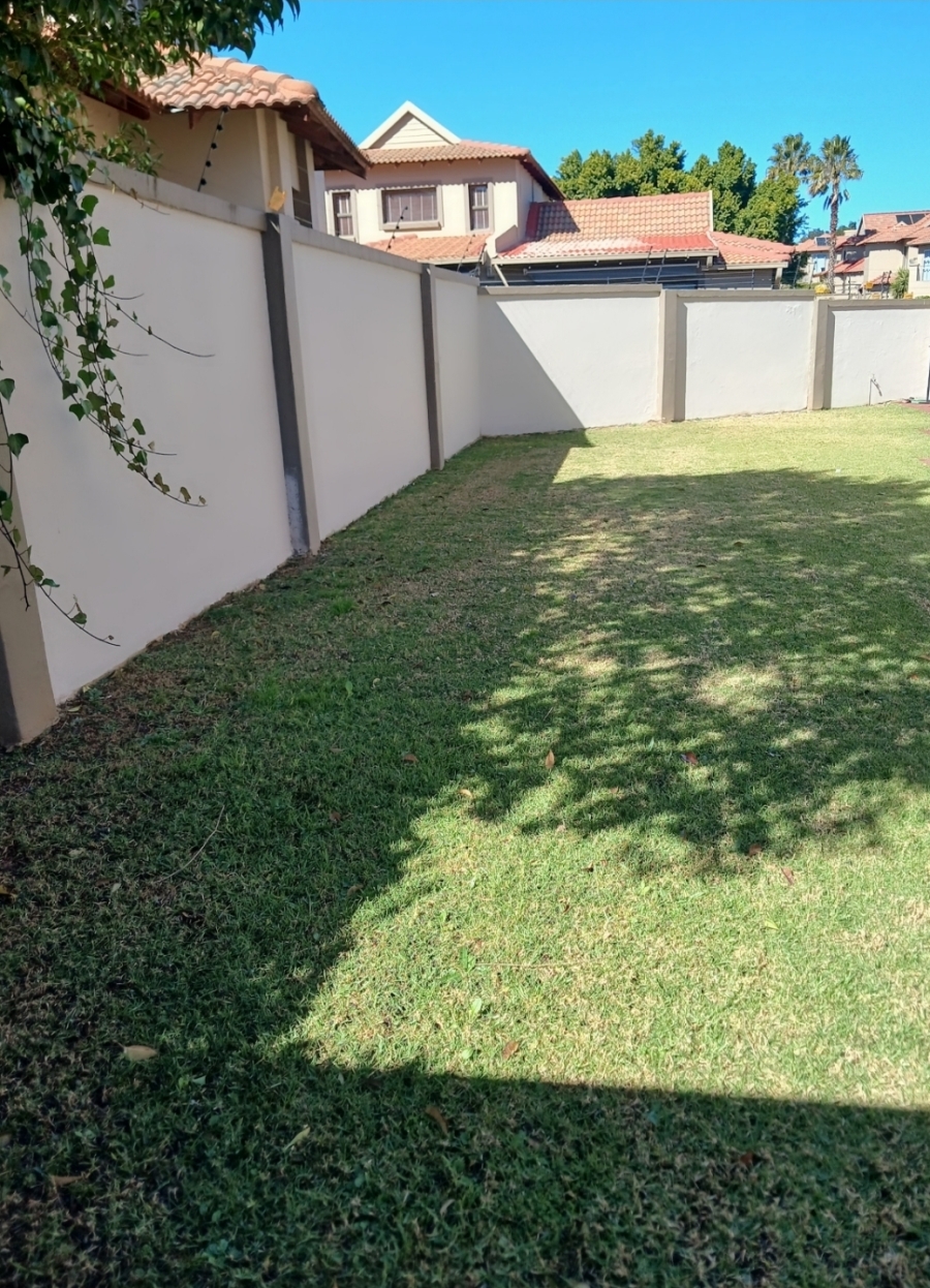 3 Bedroom Property for Sale in Strubensvallei Gauteng