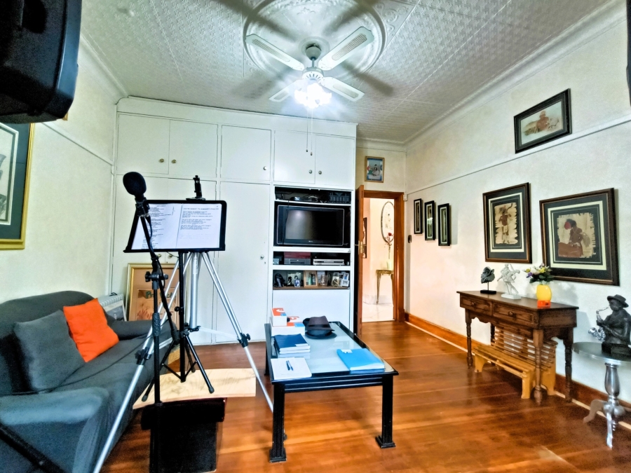 5 Bedroom Property for Sale in The Hill Gauteng