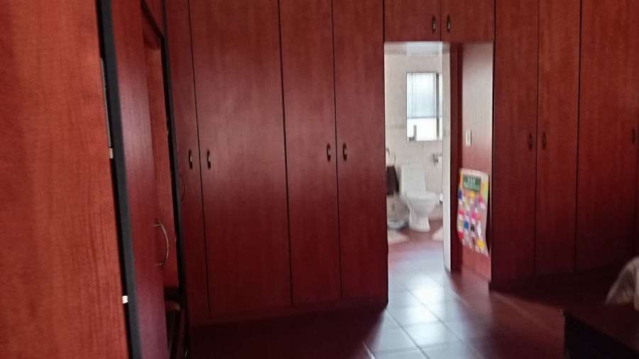 3 Bedroom Property for Sale in Crystal Park Gauteng