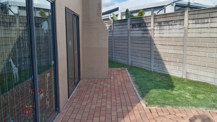 3 Bedroom Property for Sale in Crystal Park Gauteng
