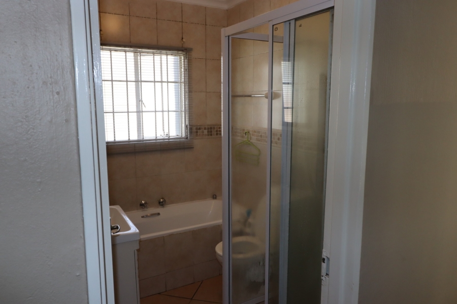 2 Bedroom Property for Sale in Northgate Gauteng