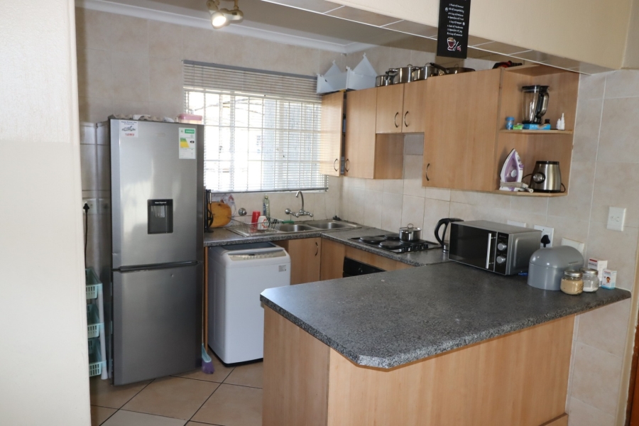 2 Bedroom Property for Sale in Northgate Gauteng