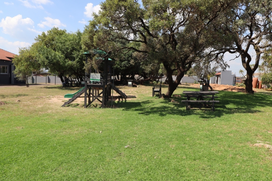 2 Bedroom Property for Sale in Northgate Gauteng