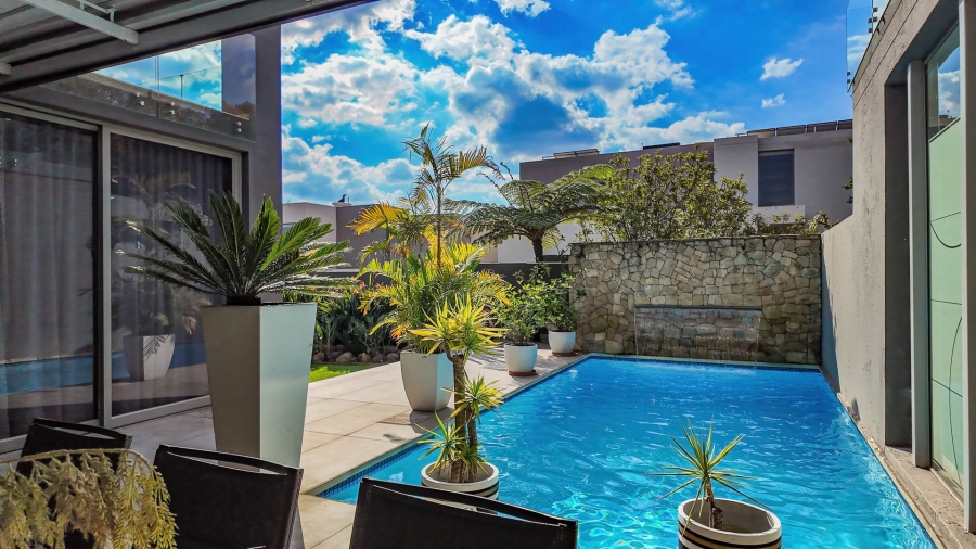 To Let 4 Bedroom Property for Rent in Hyde Park Gauteng