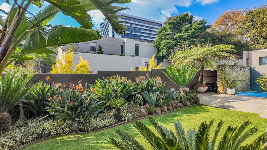 To Let 4 Bedroom Property for Rent in Hyde Park Gauteng