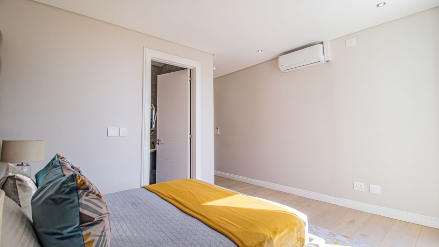 To Let 4 Bedroom Property for Rent in Hyde Park Gauteng