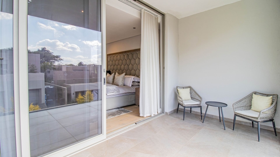 To Let 4 Bedroom Property for Rent in Hyde Park Gauteng