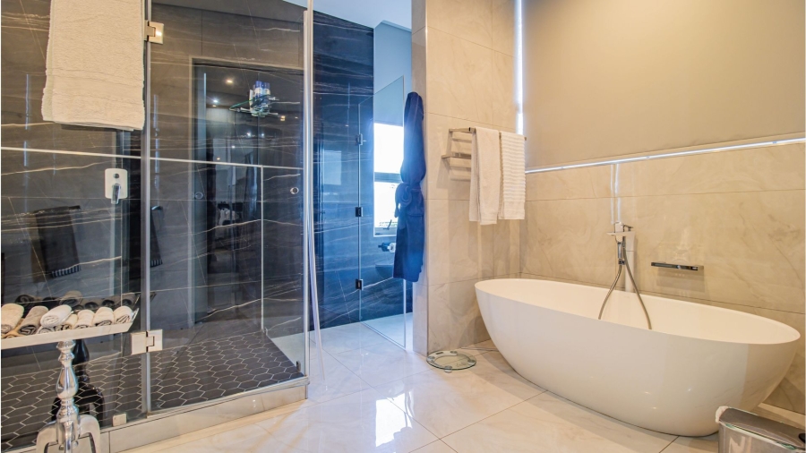To Let 4 Bedroom Property for Rent in Hyde Park Gauteng
