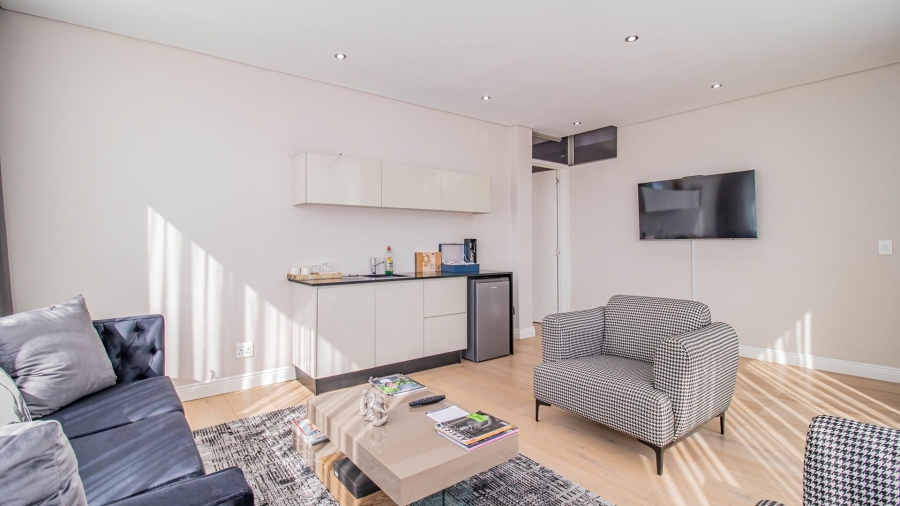 To Let 4 Bedroom Property for Rent in Hyde Park Gauteng