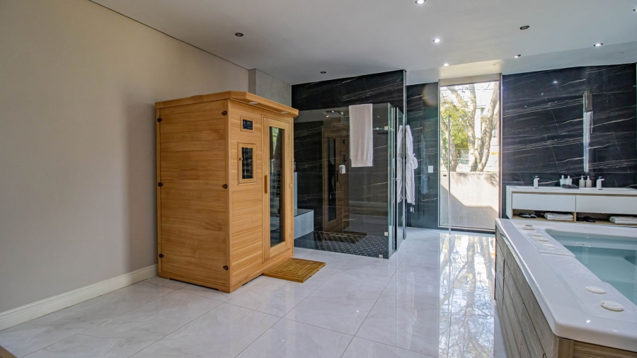 To Let 4 Bedroom Property for Rent in Hyde Park Gauteng