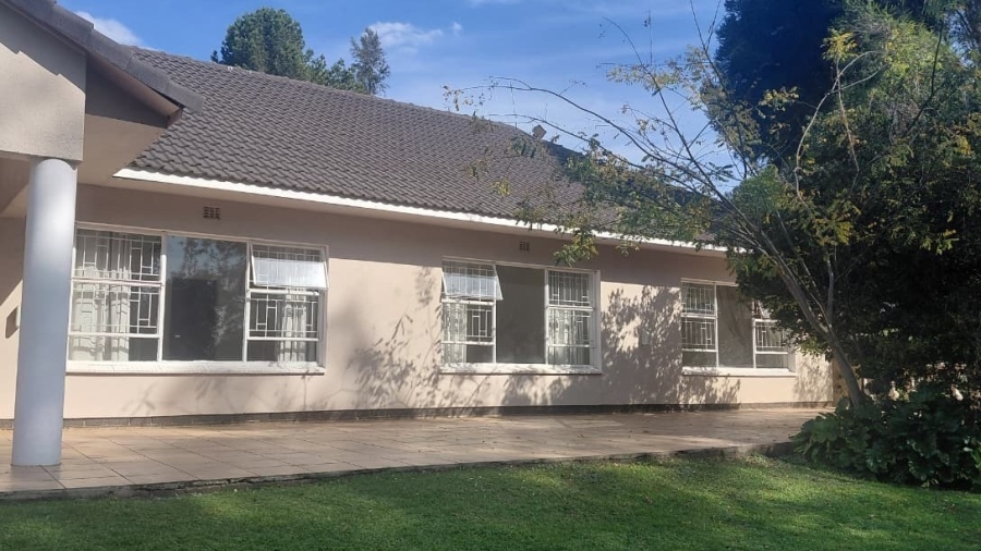 4 Bedroom Property for Sale in Kliprivier Gauteng