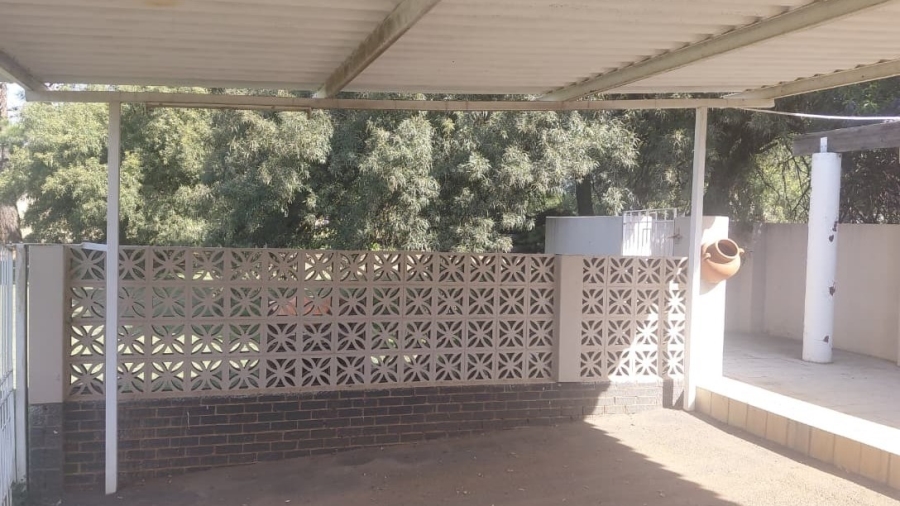 4 Bedroom Property for Sale in Kliprivier Gauteng