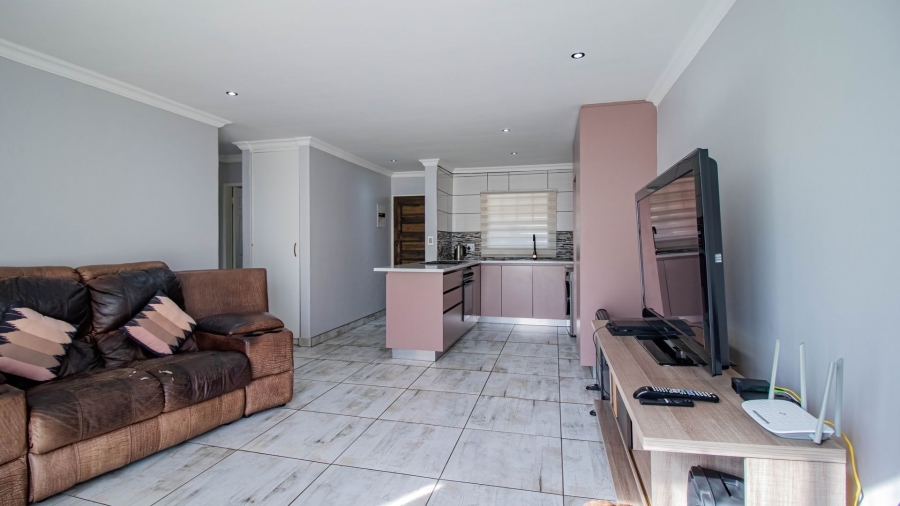 3 Bedroom Property for Sale in Ravenswood Gauteng